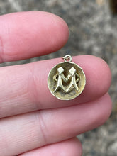 Load image into Gallery viewer, Vintage 14k Yellow Gold Gemini Zodiac Charm