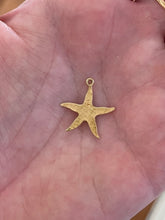 Load image into Gallery viewer, Vintage 14k Yellow Gold Starfish Charm
