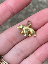 Load image into Gallery viewer, Vintage 14k Yellow Gold Bear Charm