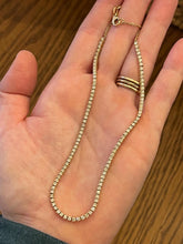 Load image into Gallery viewer, 3.17 carat Diamond Tennis Necklace