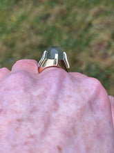 Load image into Gallery viewer, Retro 14k Yellow Gold 15.6 Carat Moonstone Ring