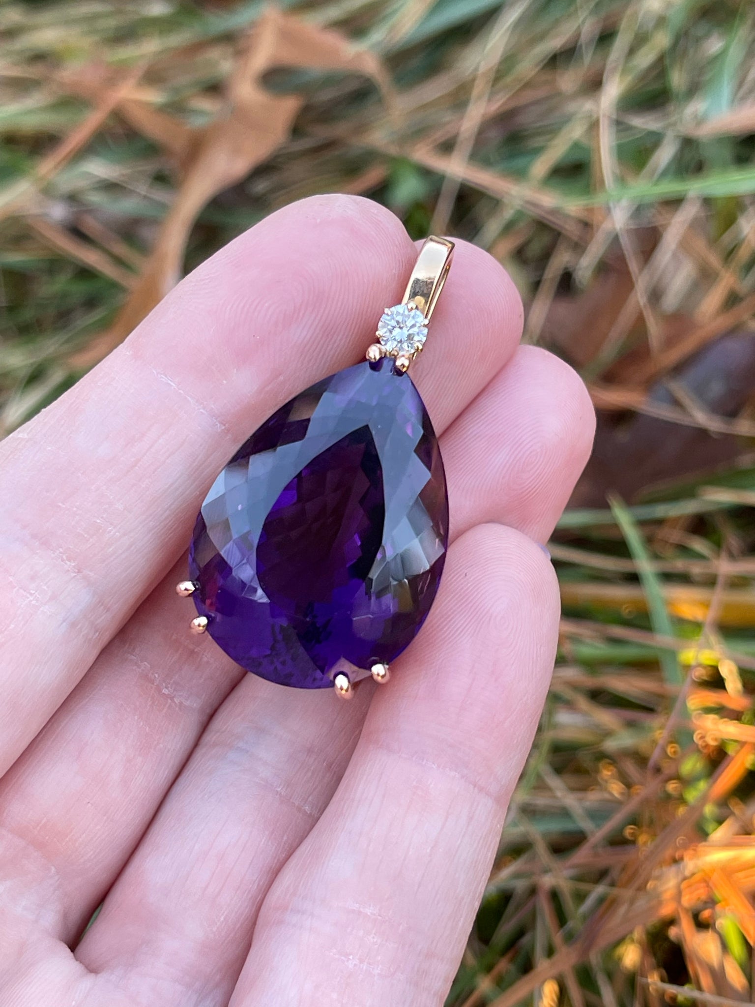 30 carat pear shaped diamond Clearance