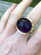 Load image into Gallery viewer, 18k Yellow Gold 42 Carat Cabochon Amethyst Ring